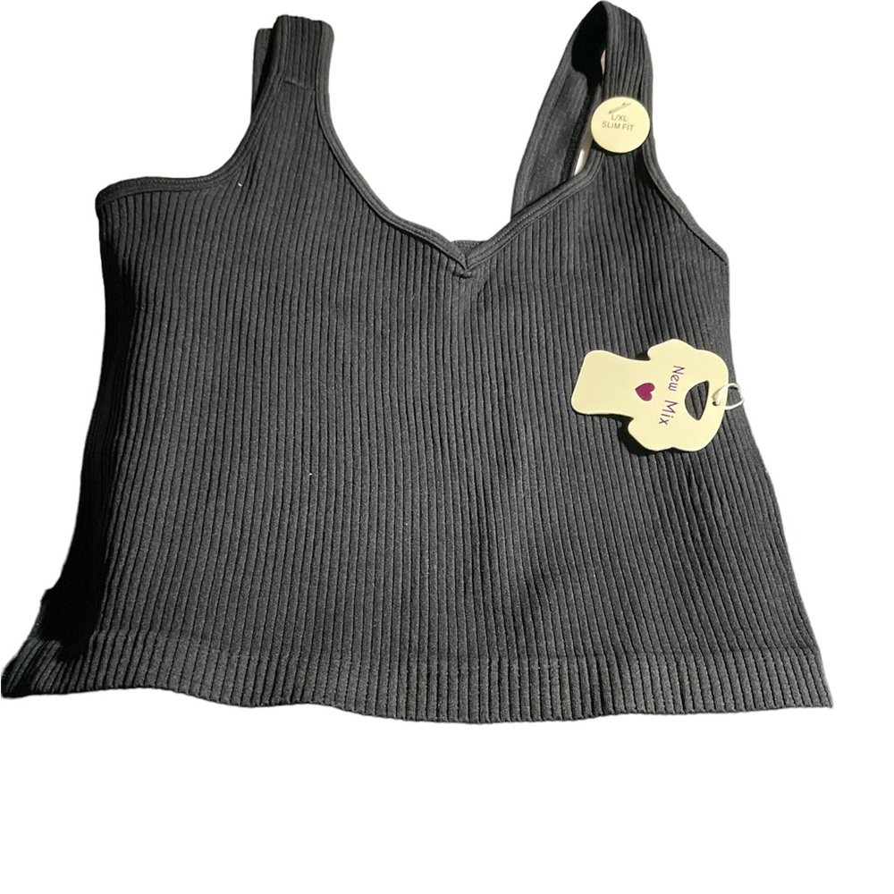 New Mix slim fit L/XL ribbed tank top NWT
